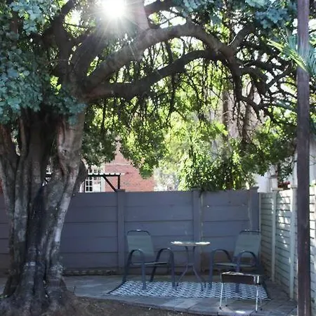Yours Bloemfontein Exterior foto